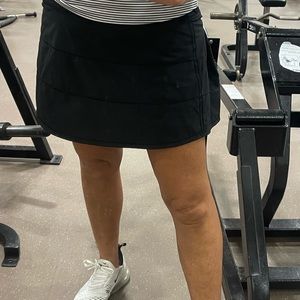 Lululemon skirt 10 tall